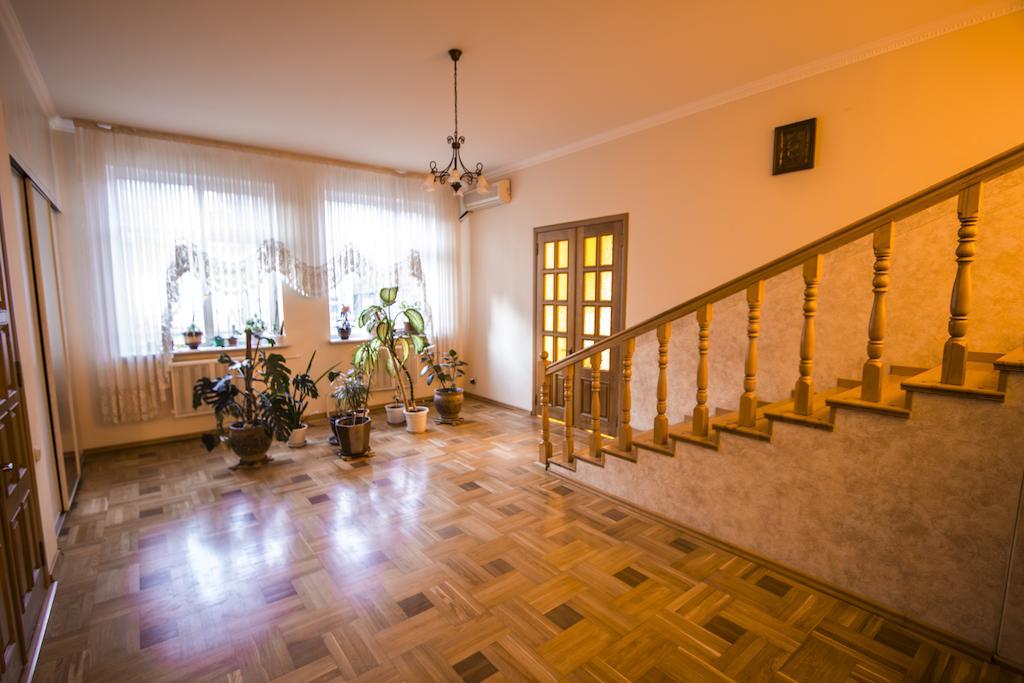 Hostel Lira Krasnodar Zewnętrze zdjęcie